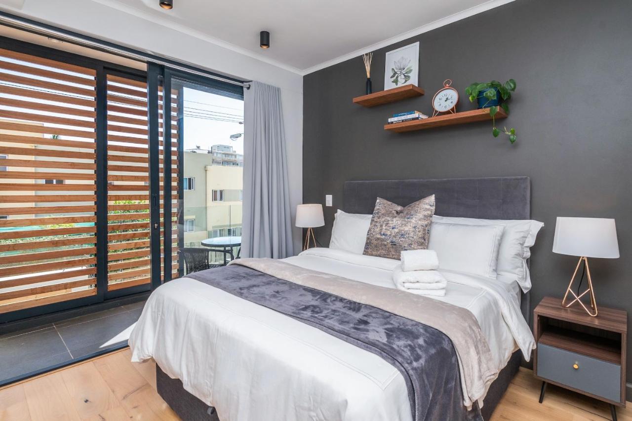 Luxurious Green Point Getaway Cape Town Exterior photo